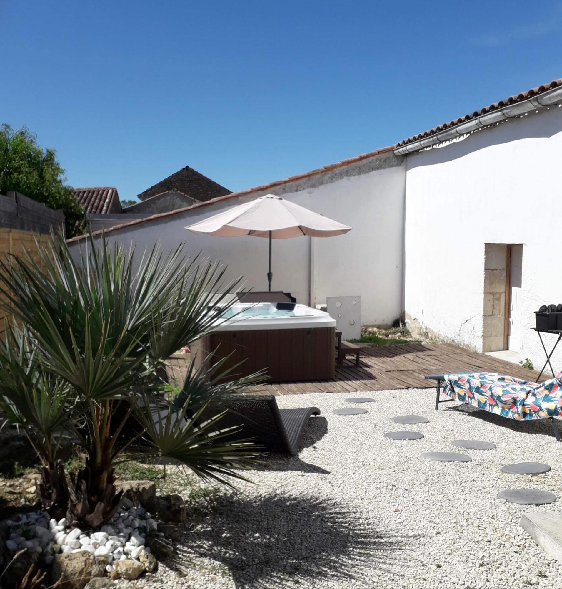 Hotel O Calme Brizambourg Exterior foto